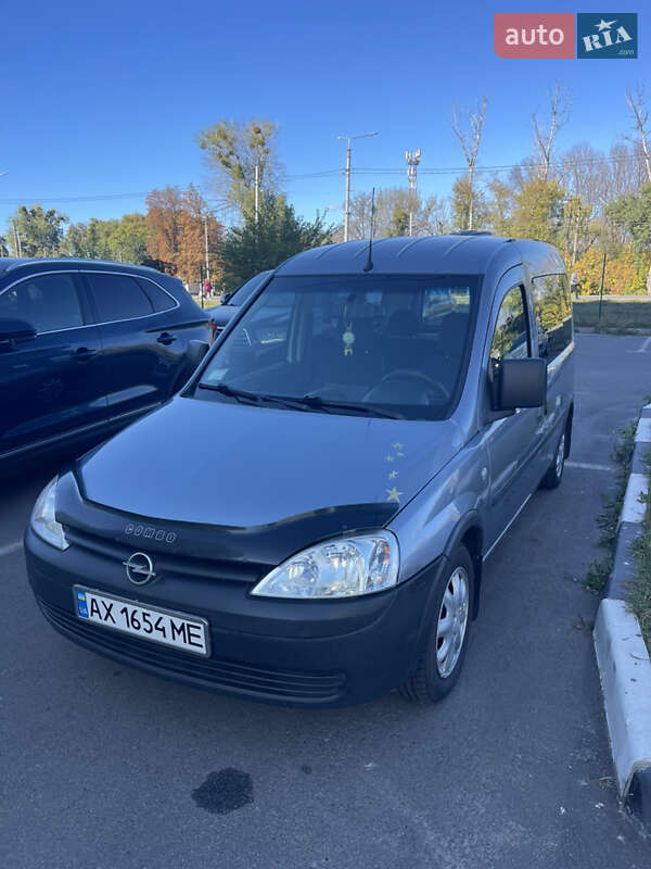 Opel Combo 2009