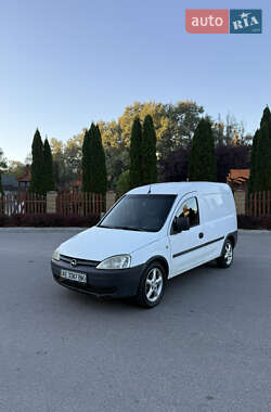 Грузовой фургон Opel Combo 2005 в Днепре