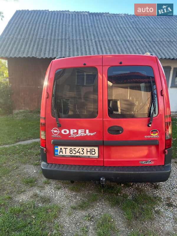 Минивэн Opel Combo 2005 в Богородчанах