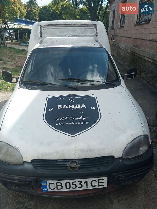 Грузовой фургон Opel Combo 1998 в 