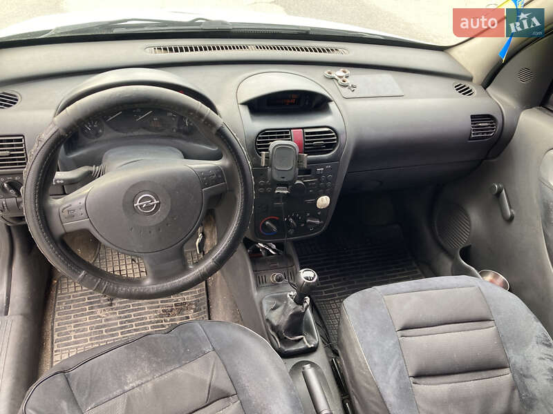 Вантажний фургон Opel Combo 2008 в Милій