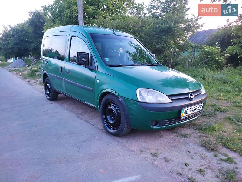 Минивэн Opel Combo 2006 в Хмельнике