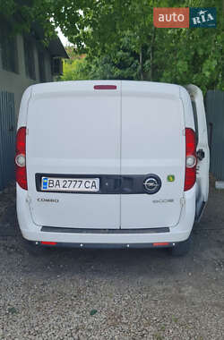 Грузовой фургон Opel Combo 2012 в 