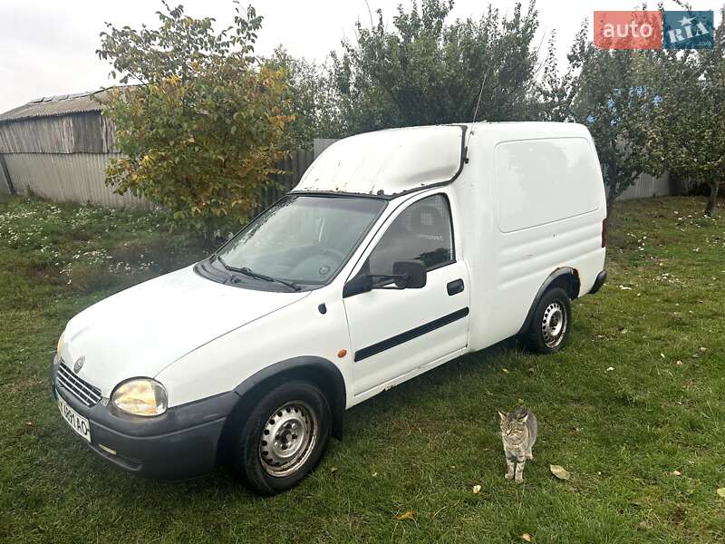 Грузовой фургон Opel Combo 1999 в 