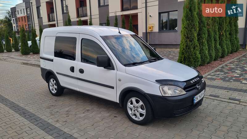 Мінівен Opel Combo 2005 в Луцьку фото 4 Мінівен Opel Combo 2005 в Луцьку