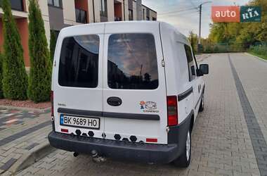 Минивэн Opel Combo 2005 в 