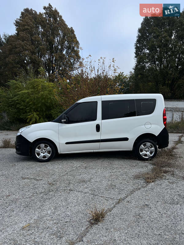 Грузовой фургон Opel Combo 2012 в Каменском фото 7 Грузовой фургон Opel Combo 2012 в Каменском