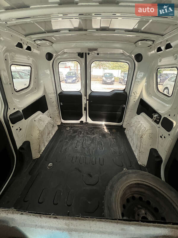 Грузовой фургон Opel Combo 2012 в Каменском фото 41 Грузовой фургон Opel Combo 2012 в Каменском