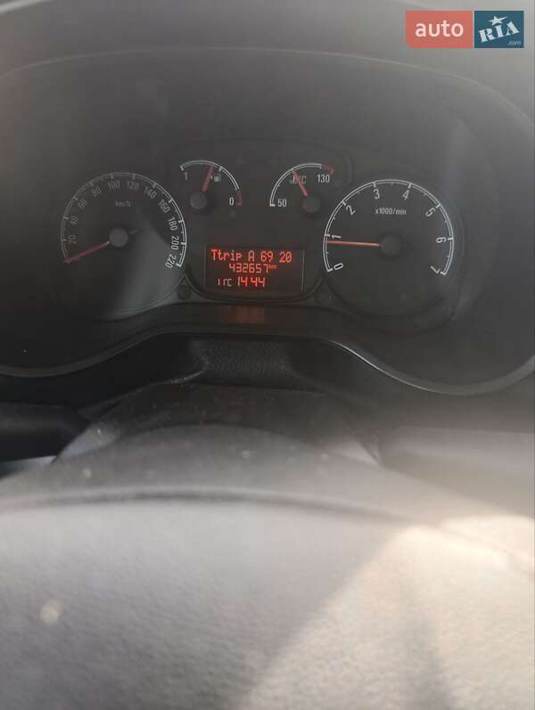 Минивэн Opel Combo 2012 в Львове фото 2 Минивэн Opel Combo 2012 в Львове