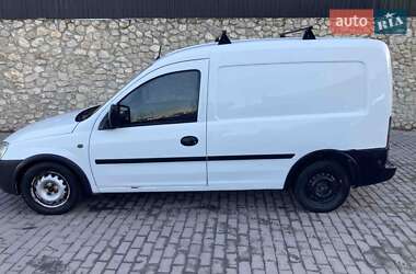 Грузовой фургон Opel Combo 2003 в Тернополе Грузовой фургон Opel Combo 2003 в Тернополе