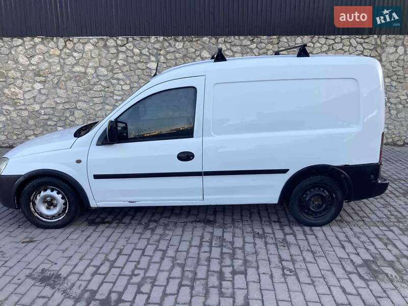 Грузовой фургон Opel Combo 2003 в Тернополе