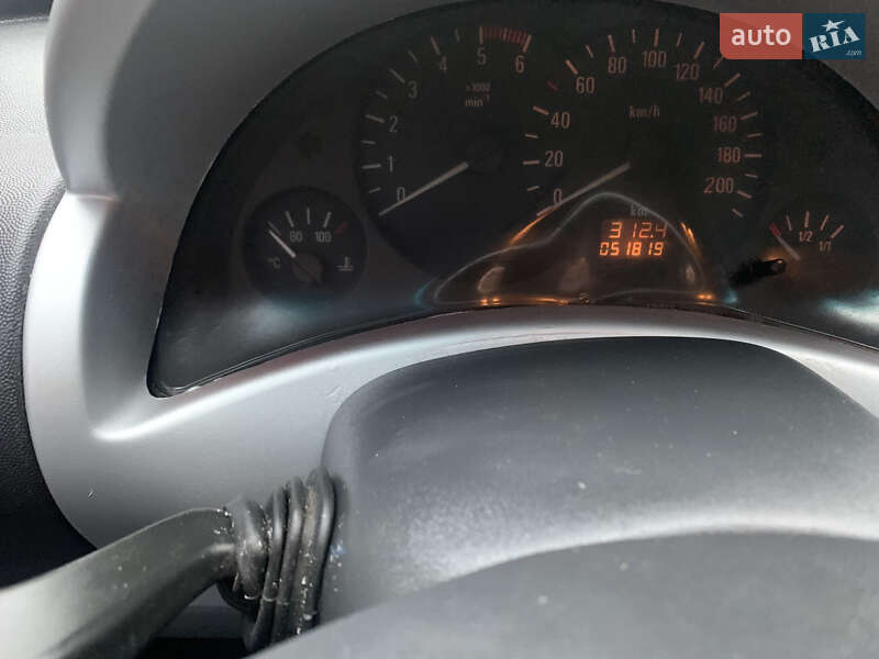 Мінівен Opel Combo 2003 в Кутах