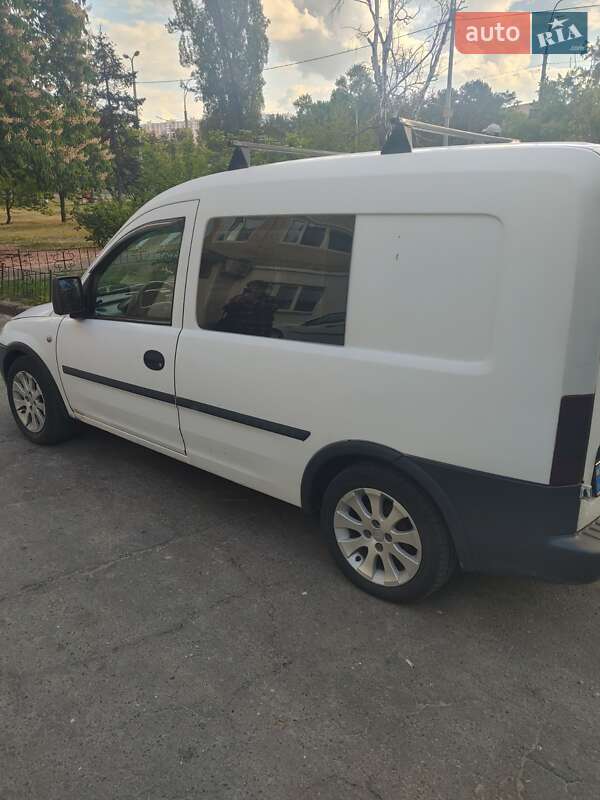 Opel Combo 2006