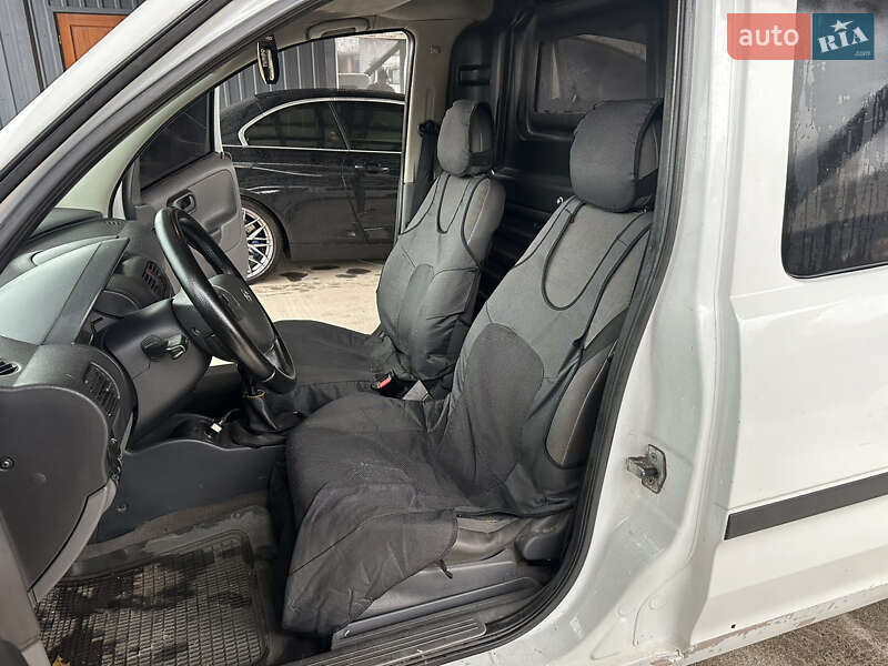 Інші вантажівки Opel Combo 2004 в Рівному фото 9 Інші вантажівки Opel Combo 2004 в Рівному