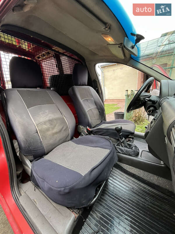 Вантажний фургон Opel Combo 1995 в Львові