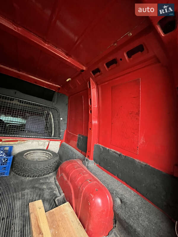 Вантажний фургон Opel Combo 1995 в Львові