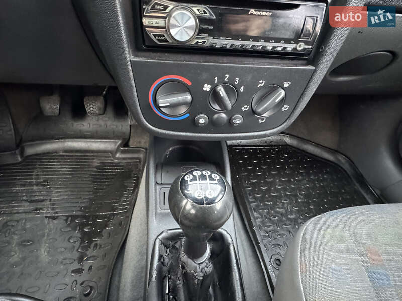 Минивэн Opel Combo 2002 в Ровно