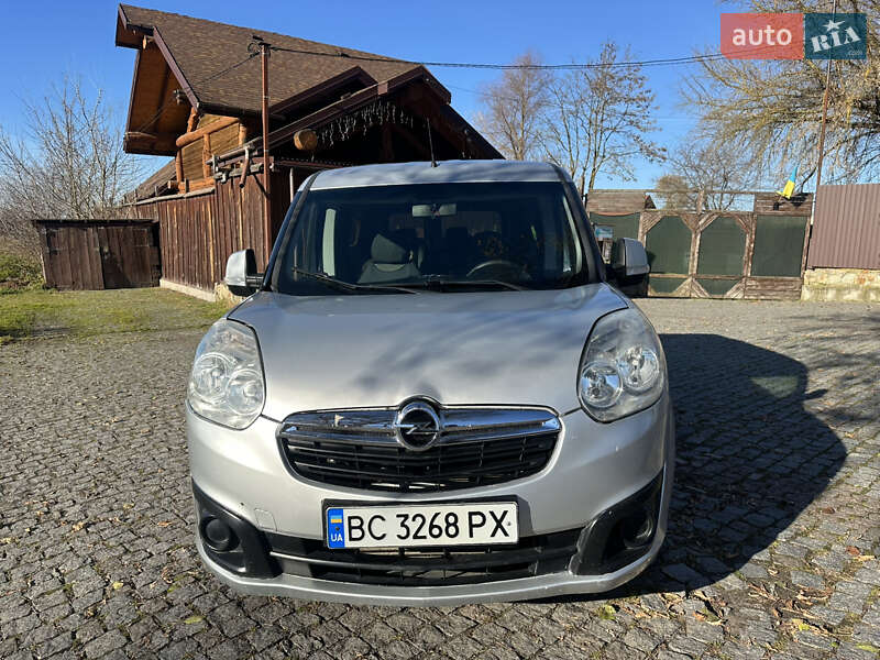 Мінівен Opel Combo 2012 в Львові фото 2 Мінівен Opel Combo 2012 в Львові