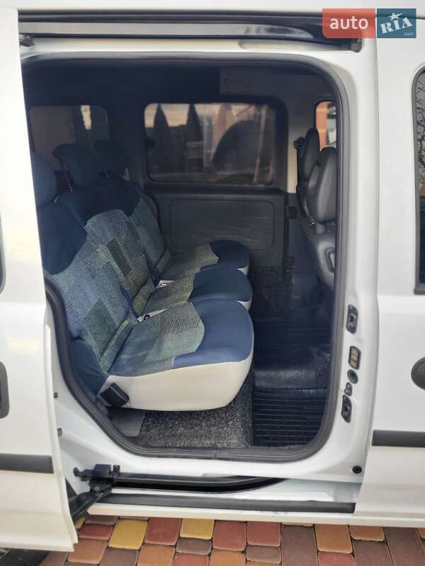 Мінівен Opel Combo 2006 в Смілі фото 7 Мінівен Opel Combo 2006 в Смілі