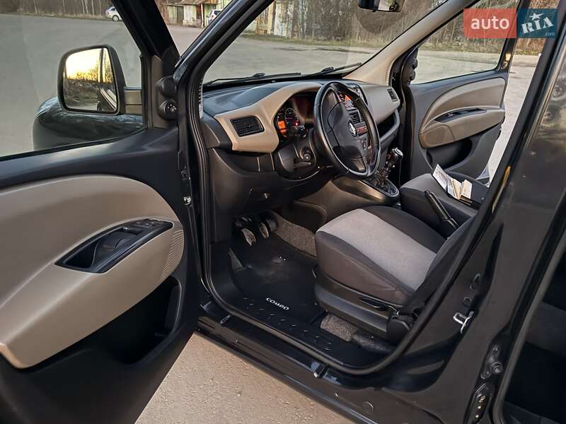 Минивэн Opel Combo 2012 в Трускавце