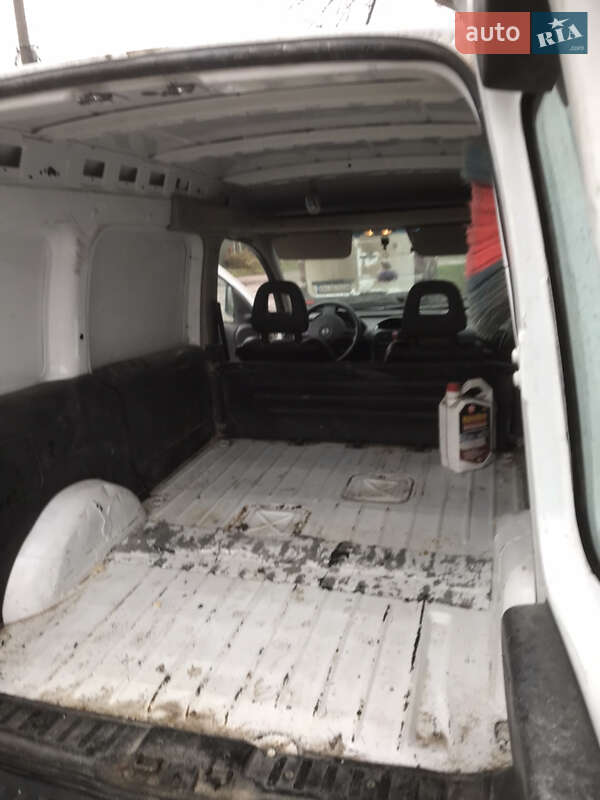 Вантажний фургон Opel Combo 2008 в Охтирці
