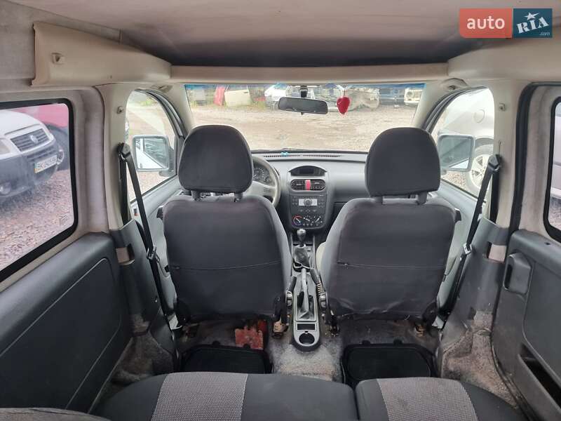 Мінівен Opel Combo 2006 в Кременці фото 13 Мінівен Opel Combo 2006 в Кременці