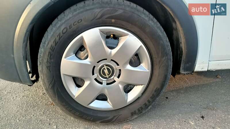 Вантажний фургон Opel Combo 2007 в Дніпрі