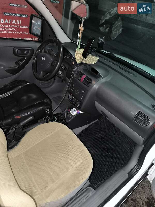 Минивэн Opel Combo 2002 в Киеве фото 32 Минивэн Opel Combo 2002 в Киеве