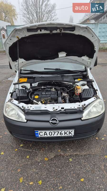 Вантажний фургон Opel Combo 2011 в Черкасах