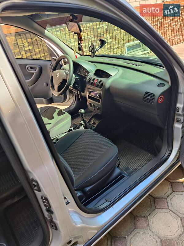 Мінівен Opel Combo 2008 в Гадячі