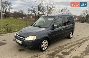 Минивэн Opel Combo 2010 в Коломые