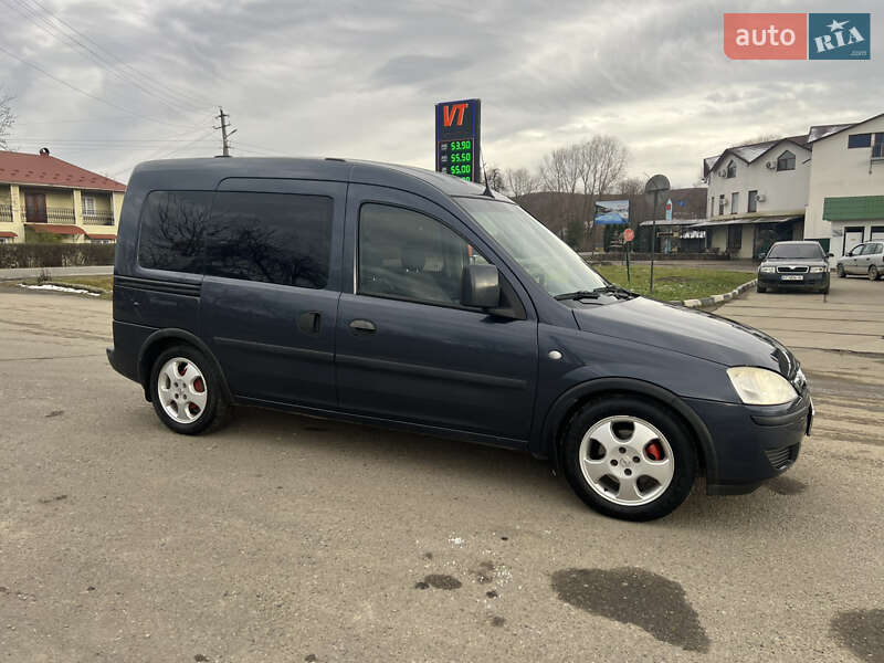 Мінівен Opel Combo 2010 в Коломиї фото 10 Мінівен Opel Combo 2010 в Коломиї