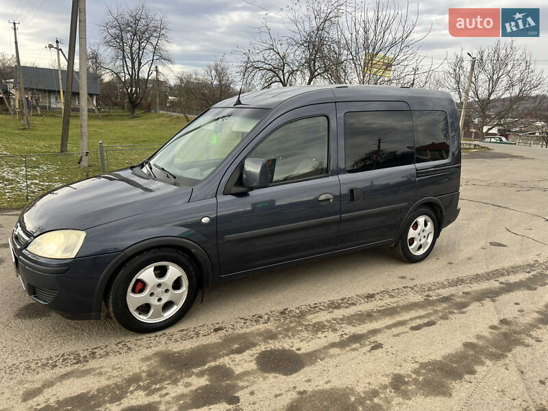 Мінівен Opel Combo 2010 в Коломиї фото 15 Мінівен Opel Combo 2010 в Коломиї