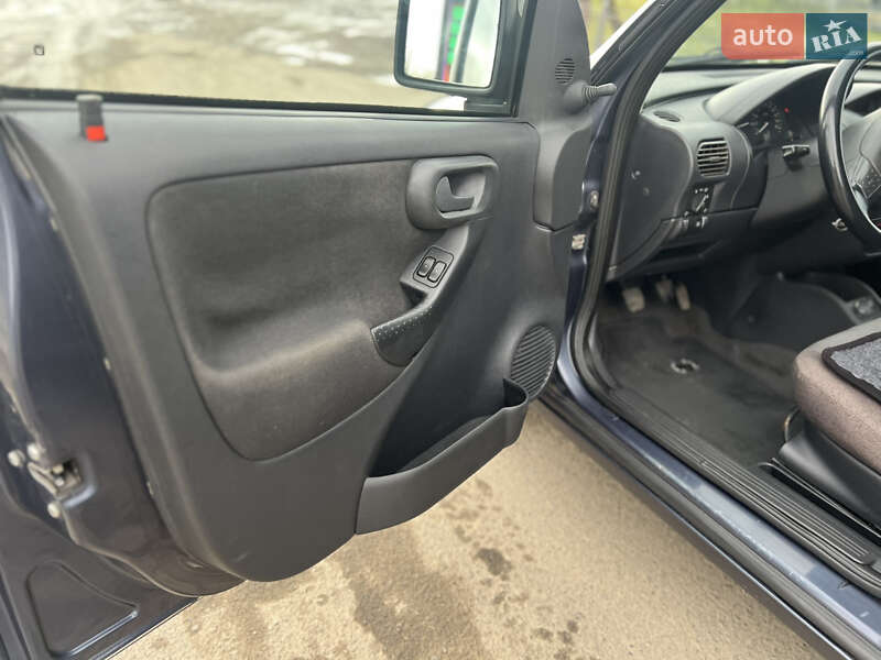 Мінівен Opel Combo 2010 в Коломиї фото 43 Мінівен Opel Combo 2010 в Коломиї