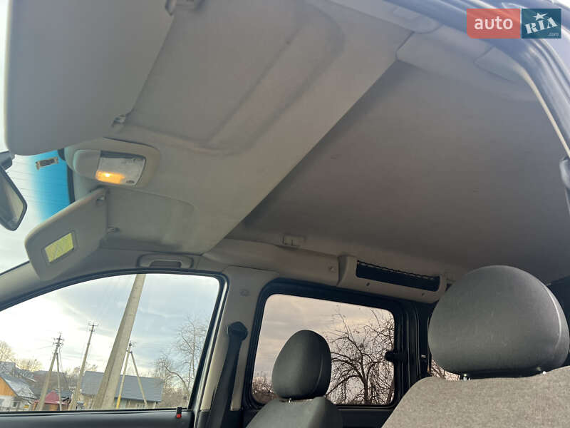 Мінівен Opel Combo 2010 в Коломиї фото 45 Мінівен Opel Combo 2010 в Коломиї