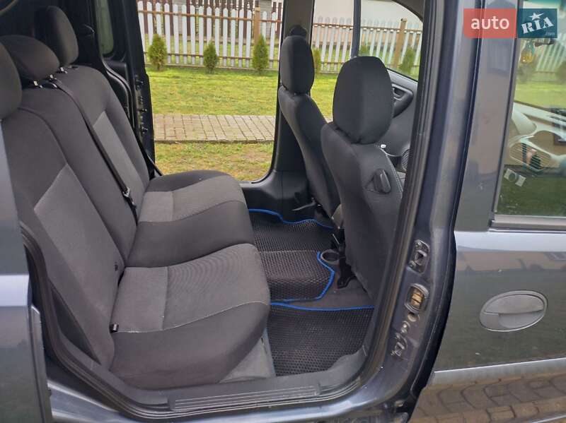 Мінівен Opel Combo 2007 в Калуші фото 15 Мінівен Opel Combo 2007 в Калуші