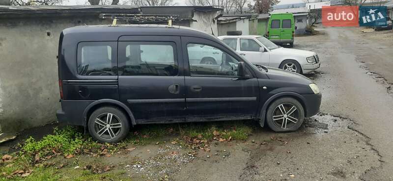 Opel Combo 2005