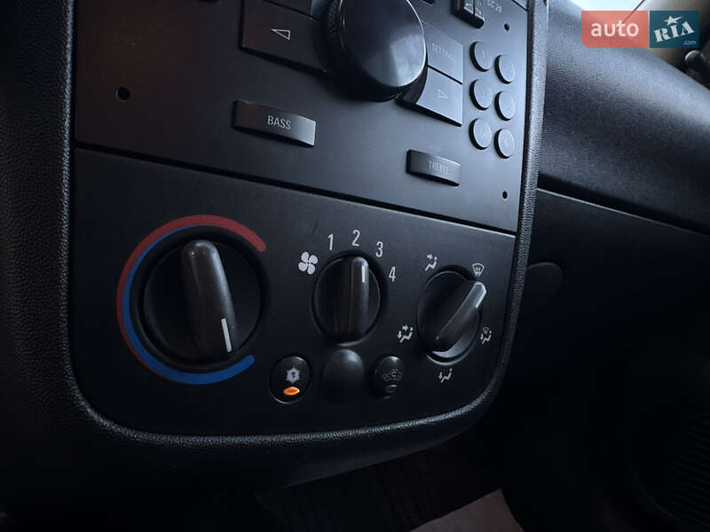 Мінівен Opel Combo 2006 в Дрогобичі фото 28 Мінівен Opel Combo 2006 в Дрогобичі