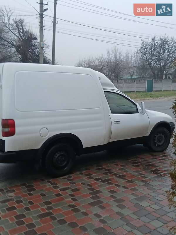 Грузовой фургон Opel Combo 1997 в Киеве