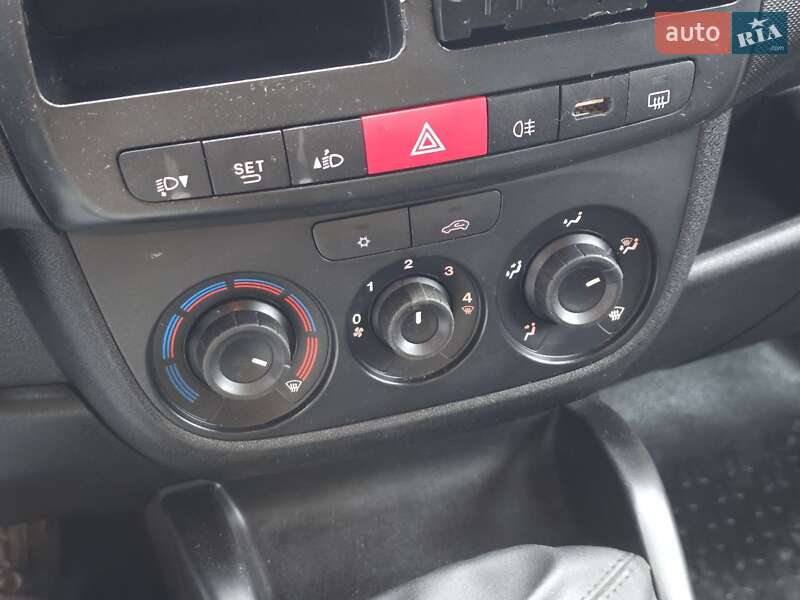 Вантажний фургон Opel Combo 2018 в Тернополі фото 31 Вантажний фургон Opel Combo 2018 в Тернополі