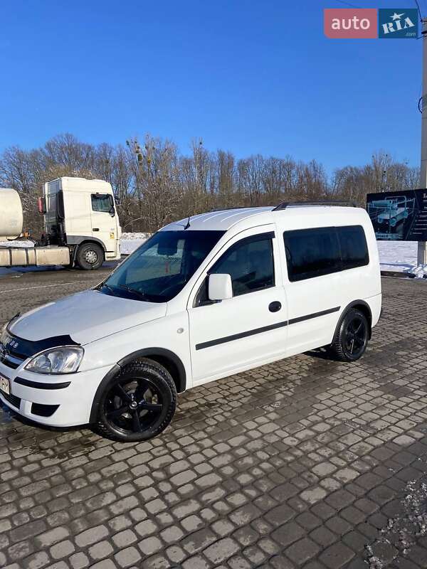 2010 Opel Combo, VIN W0L0XCF25A4174017:plate — фото 1 (autoria)