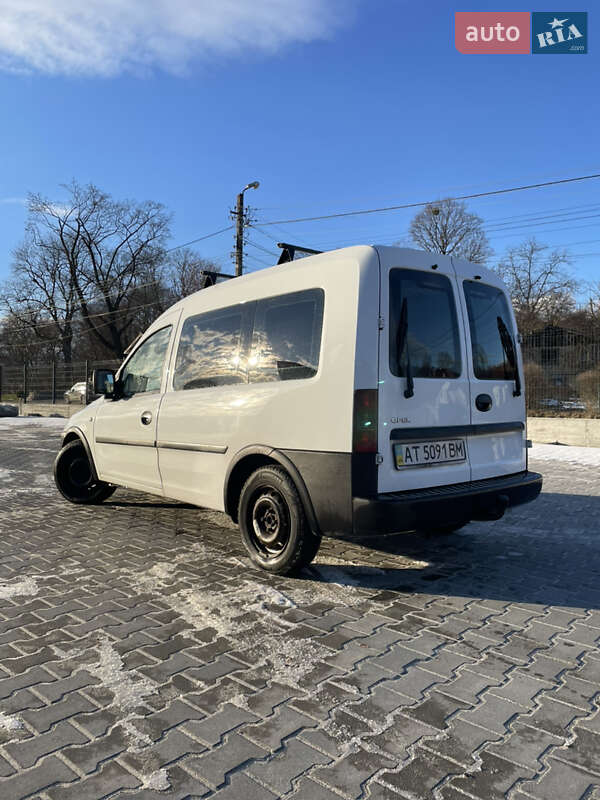 Минивэн Opel Combo 2007 в Калуше