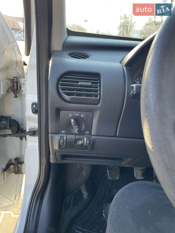 Минивэн Opel Combo 2007 в Калуше