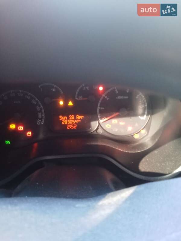 Грузовой фургон Opel Combo 2012 в Каменском