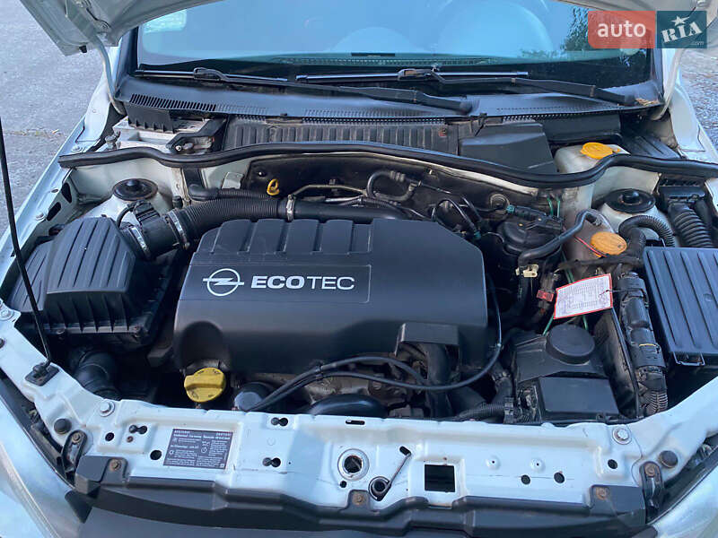 Минивэн Opel Combo 2009 в Звягеле