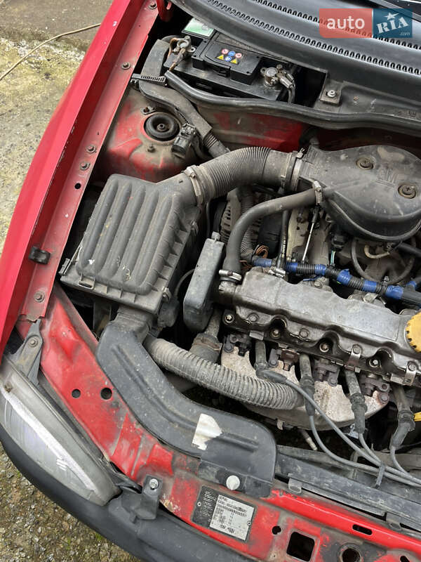 Грузовой фургон Opel Combo 1995 в Львове