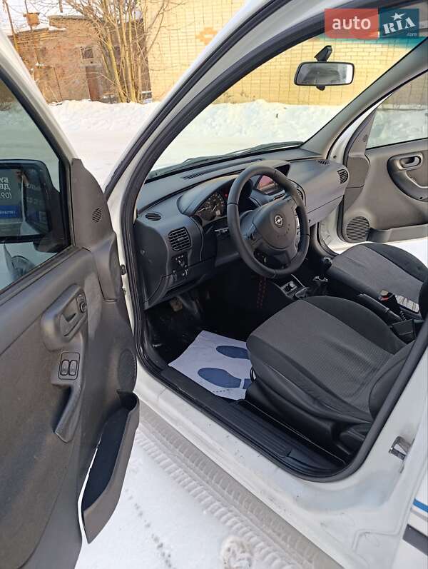 Минивэн Opel Combo 2006 в Хмельнике