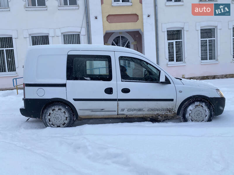 Минивэн Opel Combo 2006 в Рожнятове
