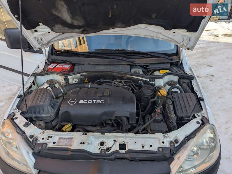 Минивэн Opel Combo 2006 в Калуше