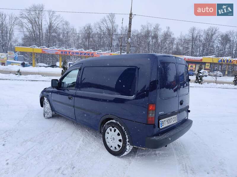 Грузовой фургон Opel Combo 2009 в Тернополе